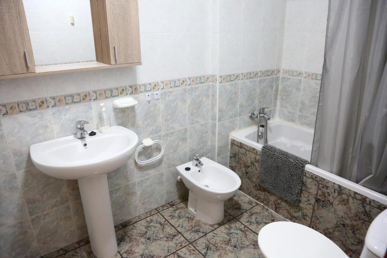 Amplio Apto En Roquetas Apartament